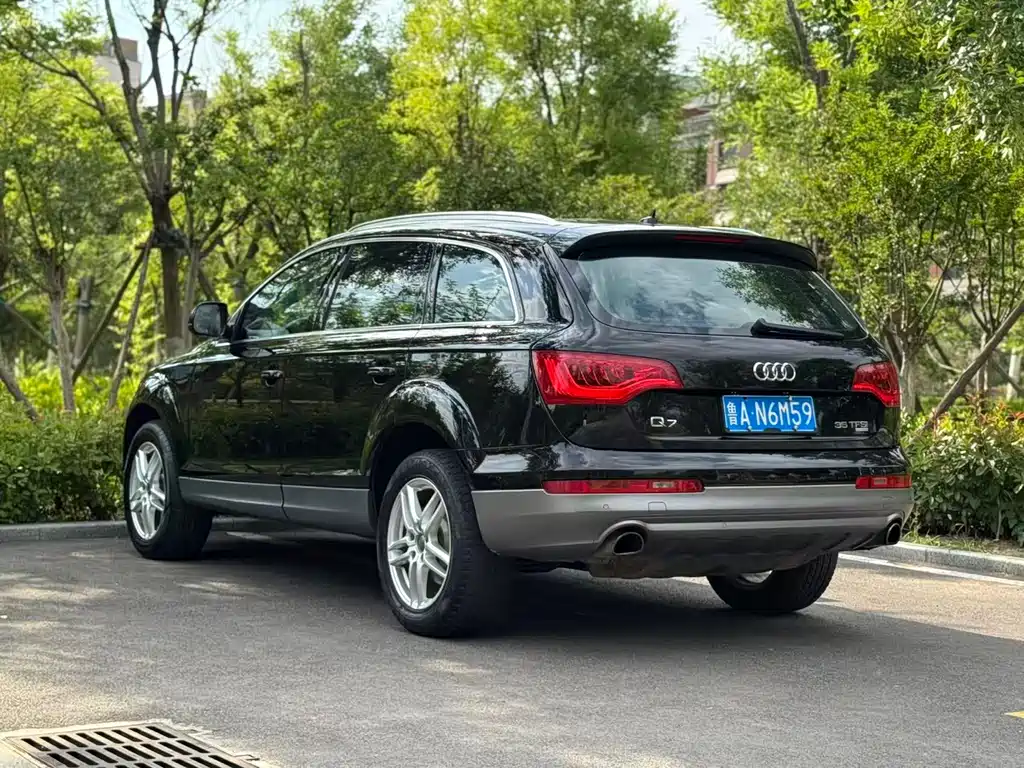Audi Q7 2014 — фото 4