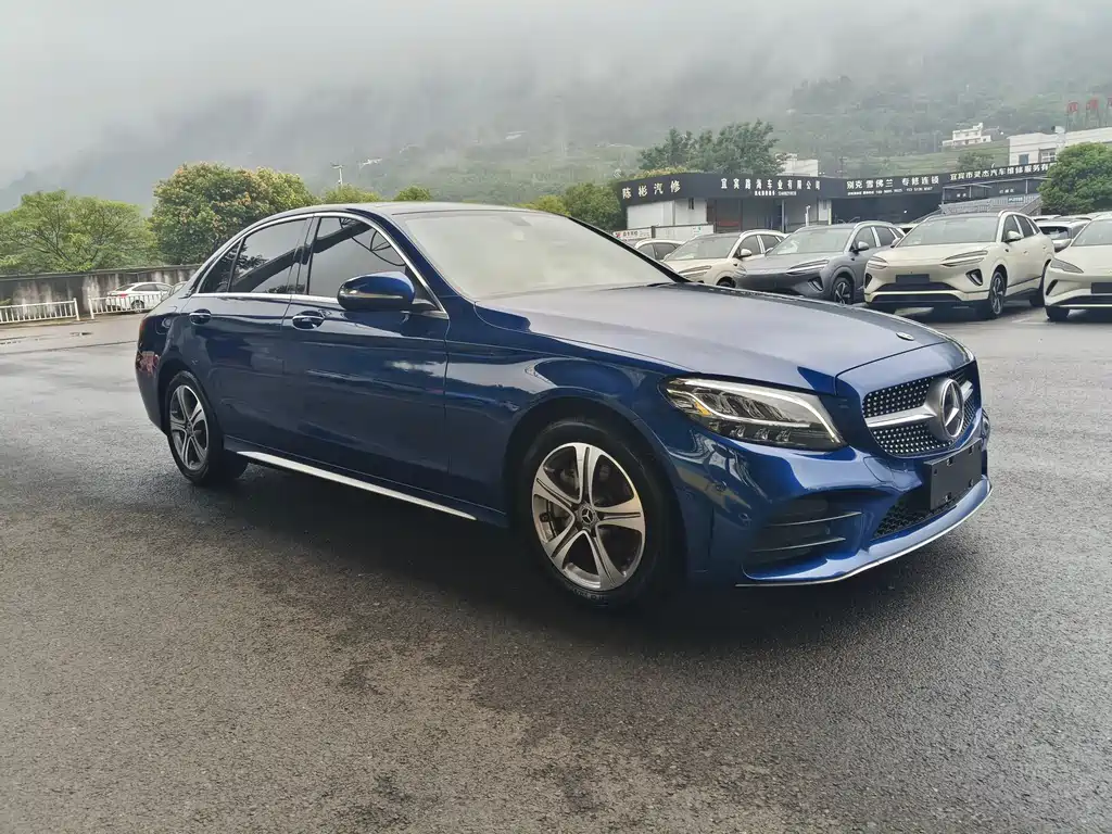 Mercedes-Benz C-Class 2020 — фото 3