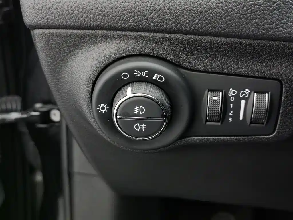 Jeep Compass 2020 — фото 21
