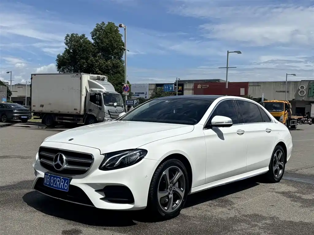 Mercedes-Benz E-Class 2018 — фото 1