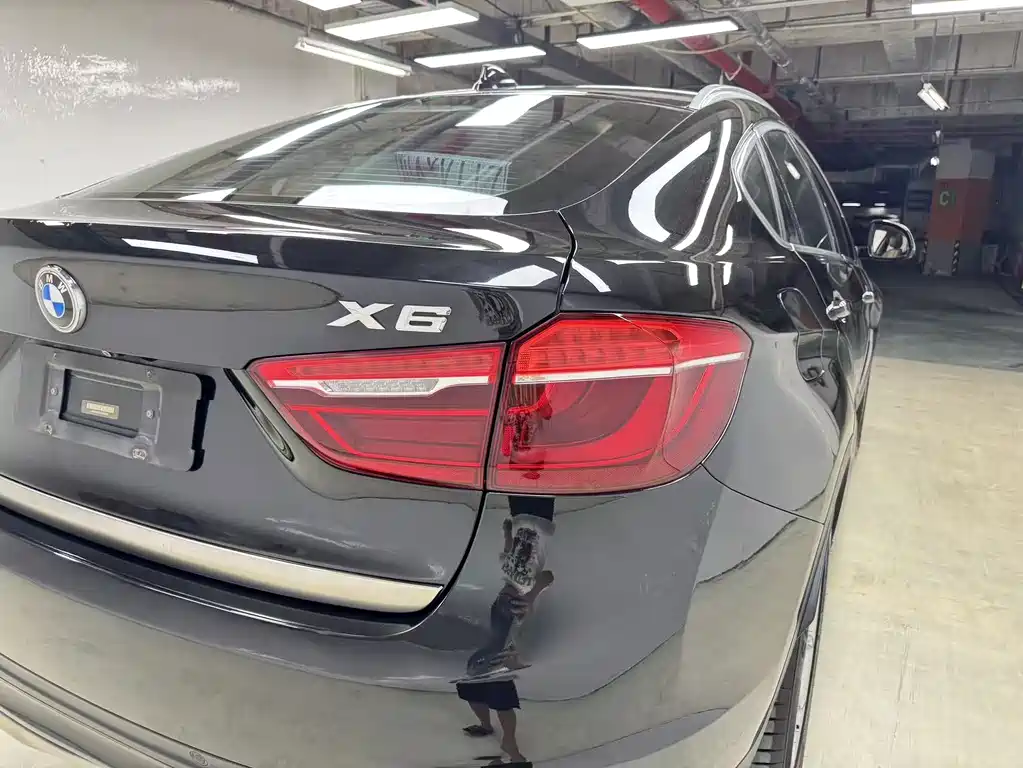 BMW X6 2018 — фото 19