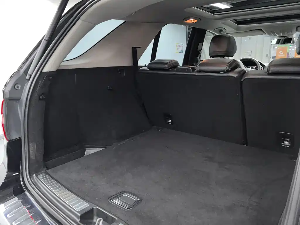 Mercedes-Benz M-Class 2012 — фото 14
