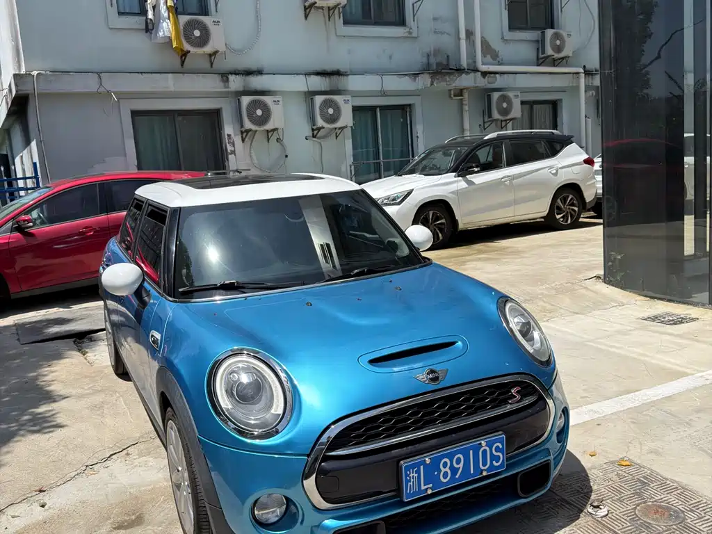 MINI MINI 2016
