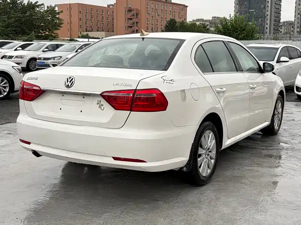 Volkswagen Lavida 2016