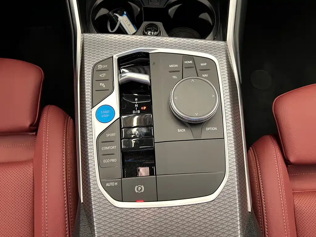 BMW i3 2025 — фото 12