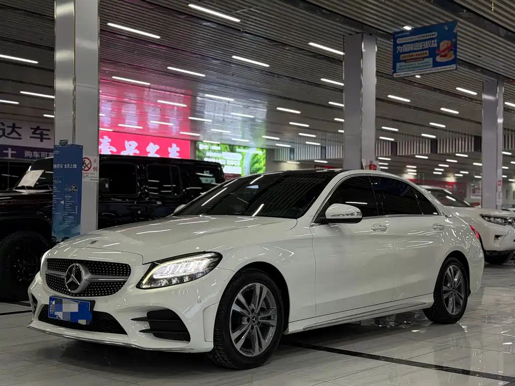 Mercedes-Benz C-Class 2020 — фото 1