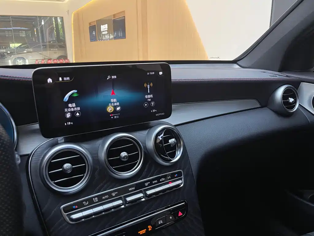 Mercedes-Benz GLC Coupe AMG 2022 — фото 16