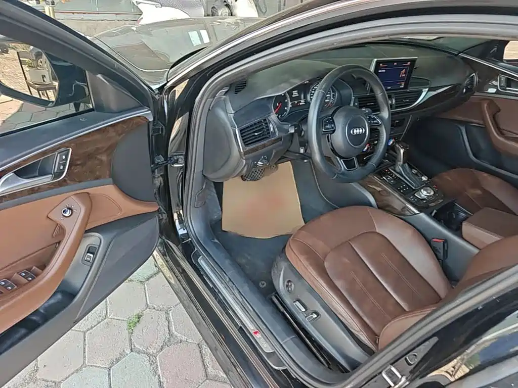 Audi A6L 2018 — фото 12