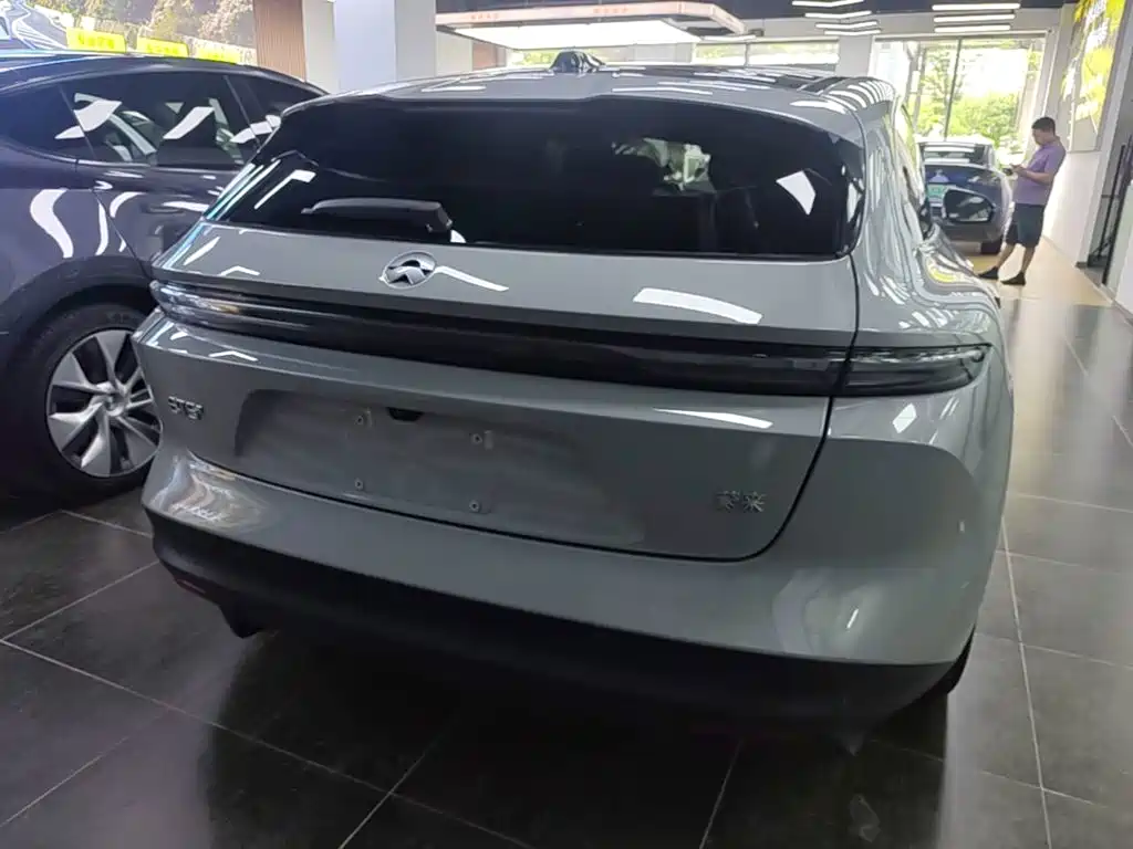 NIO ET5T 2024