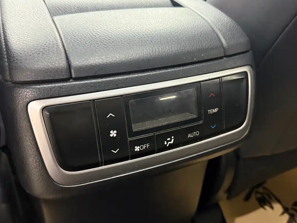 Toyota Highlander 2018 — фото 20