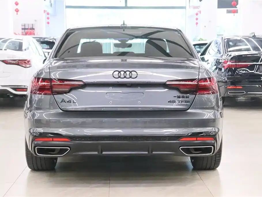 Audi A4L 2023 — фото 4