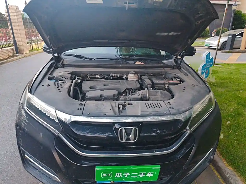 Honda UR-V 2018 — фото 11