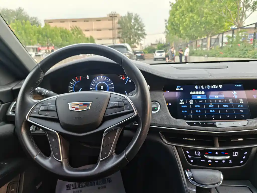 Cadillac CT6 2018 — фото 18