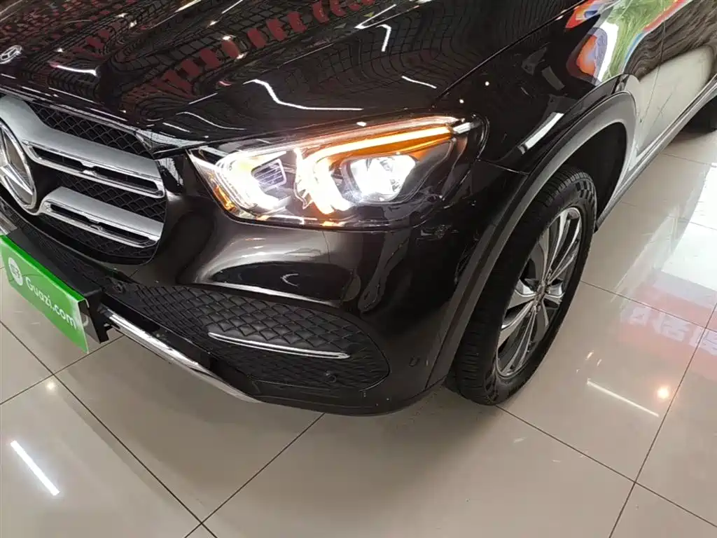 Mercedes-Benz GLE 2020 — фото 24