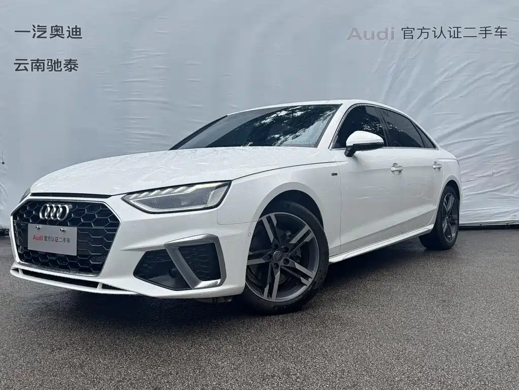 Audi A4L 2021 — фото 1