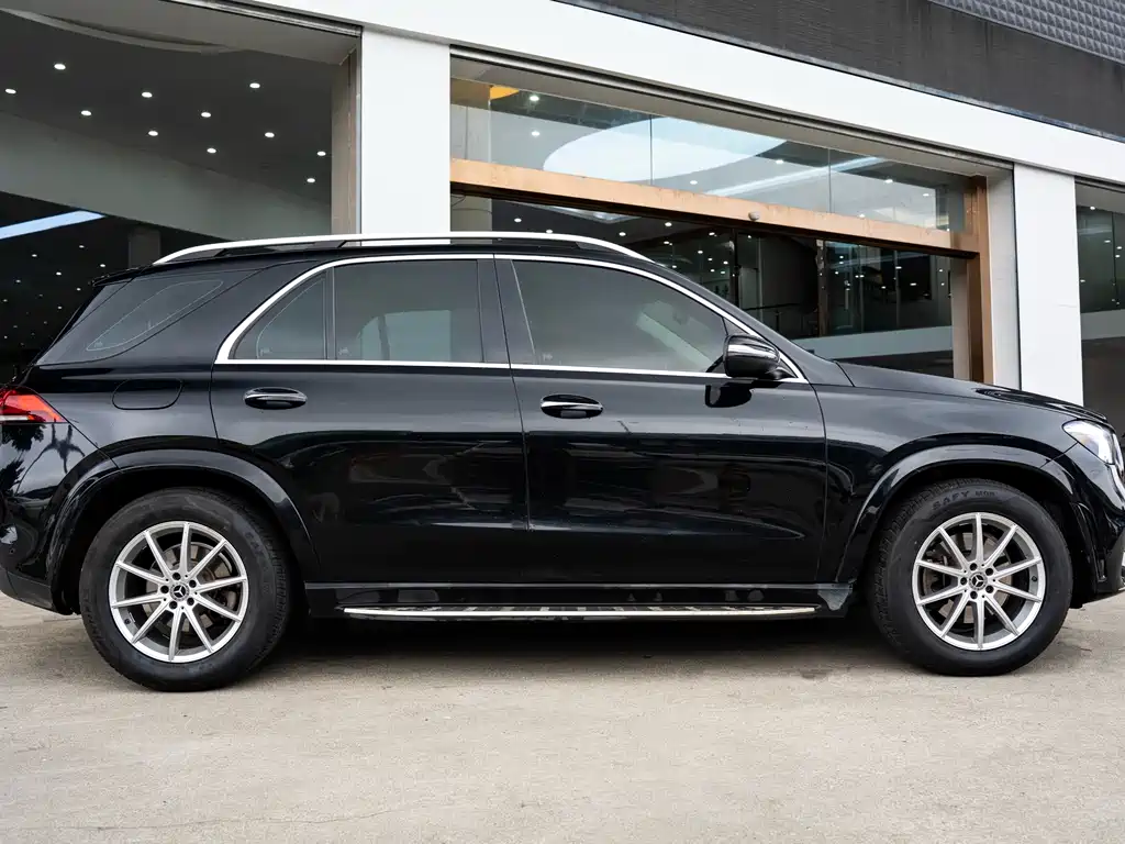 Mercedes-Benz GLE 2021 — фото 3