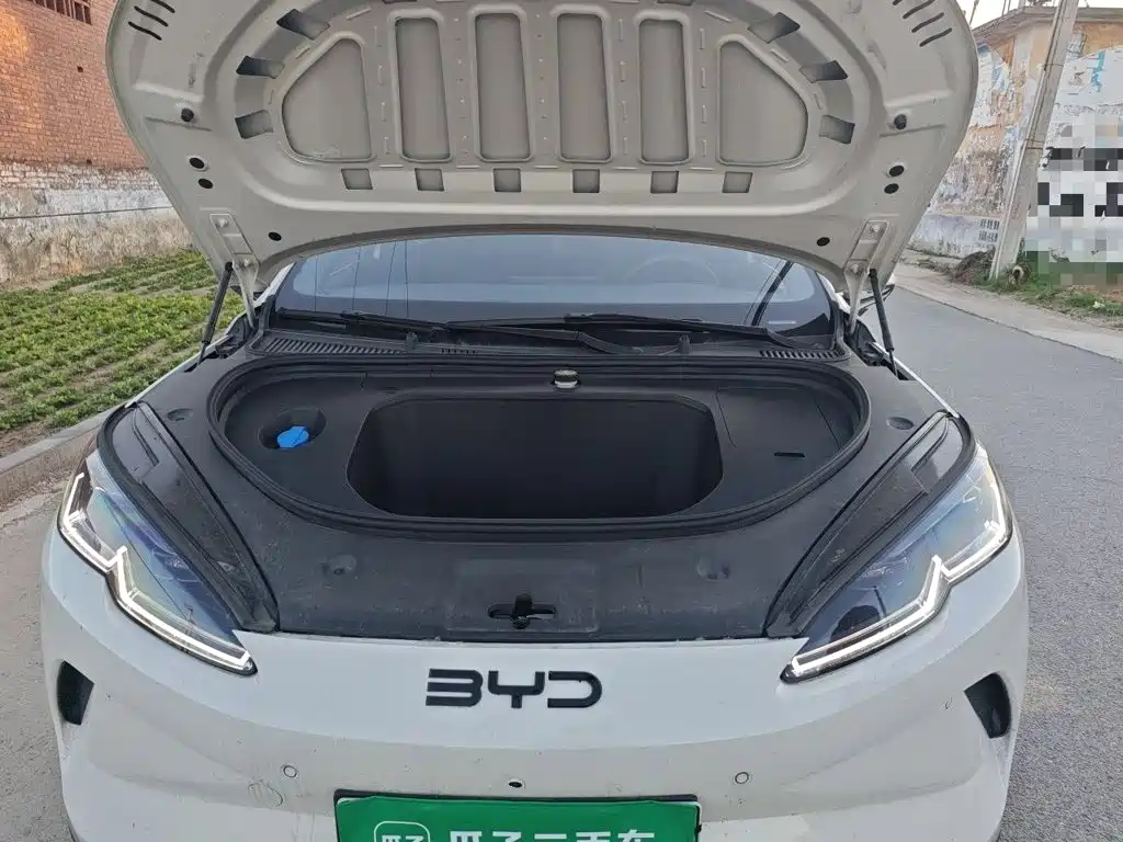 BYD Seal 06 2025 — фото 11