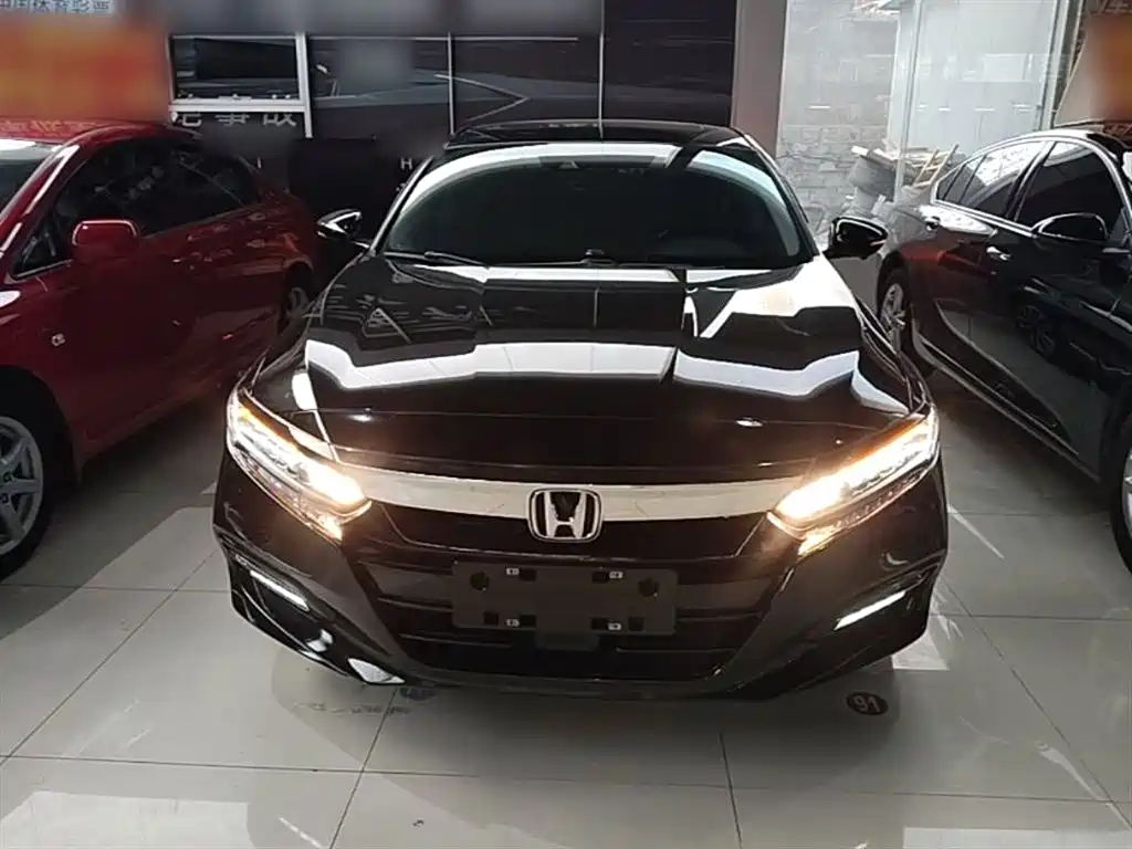 Honda Accord 2020 — фото 3