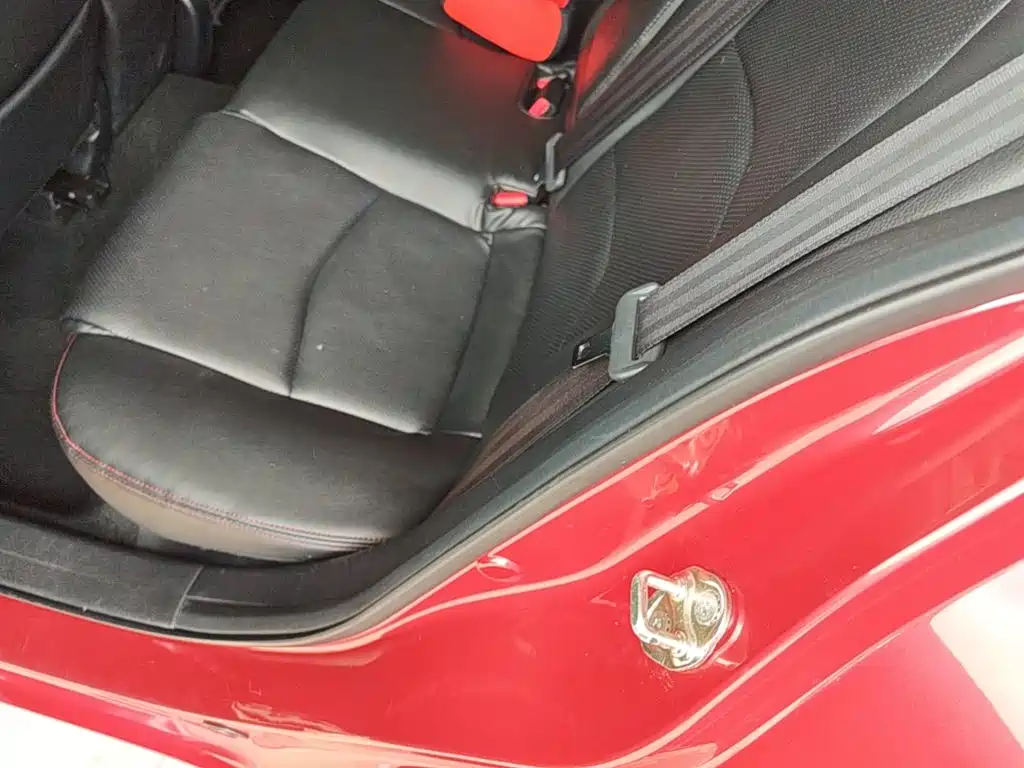 Mazda 3 Angkesela 2016 — фото 17