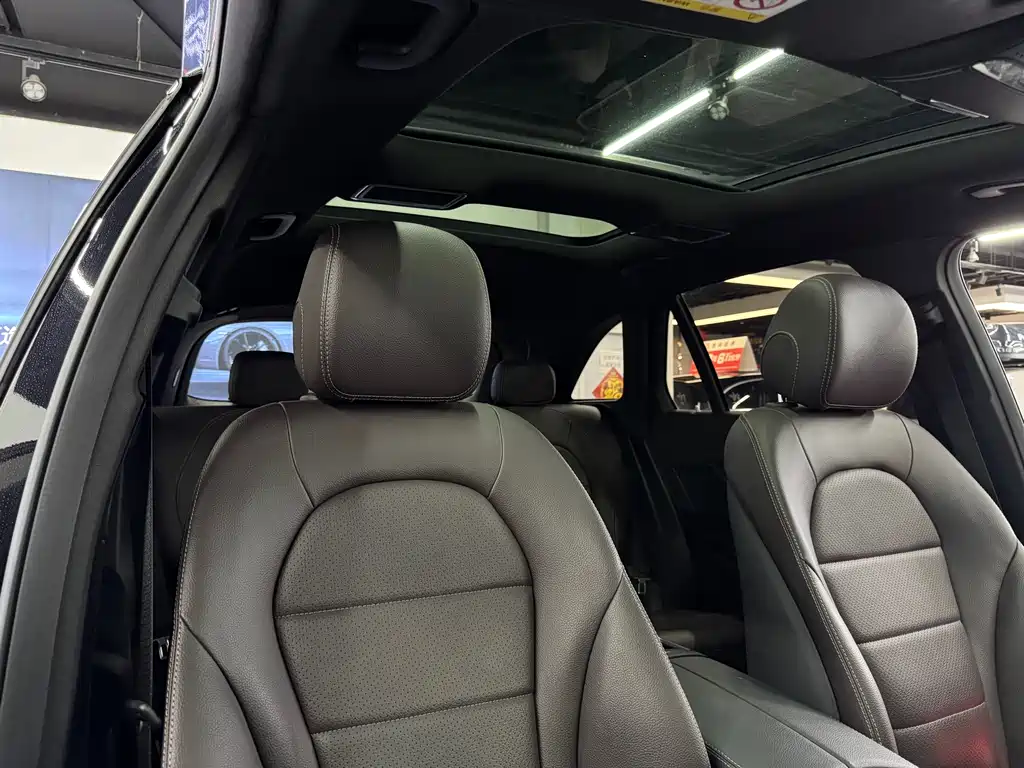 Mercedes-Benz GLC 2020 — фото 11