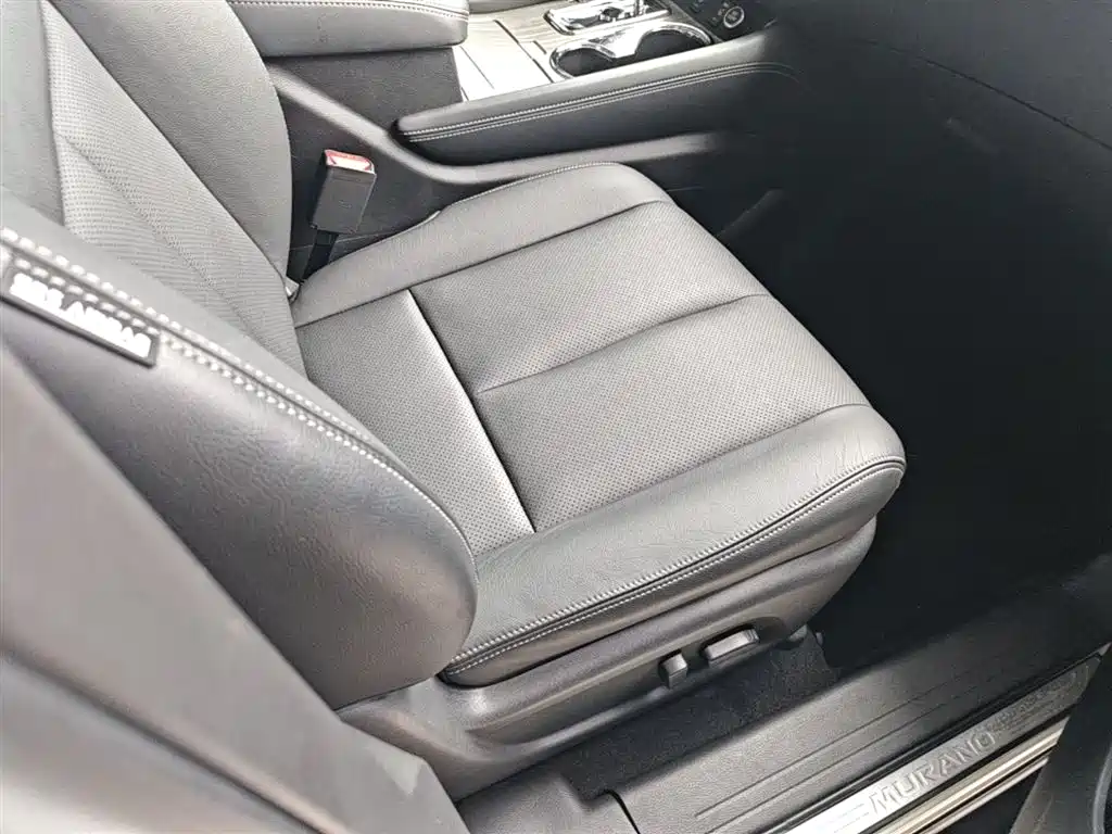 Nissan Murano 2017 — фото 20