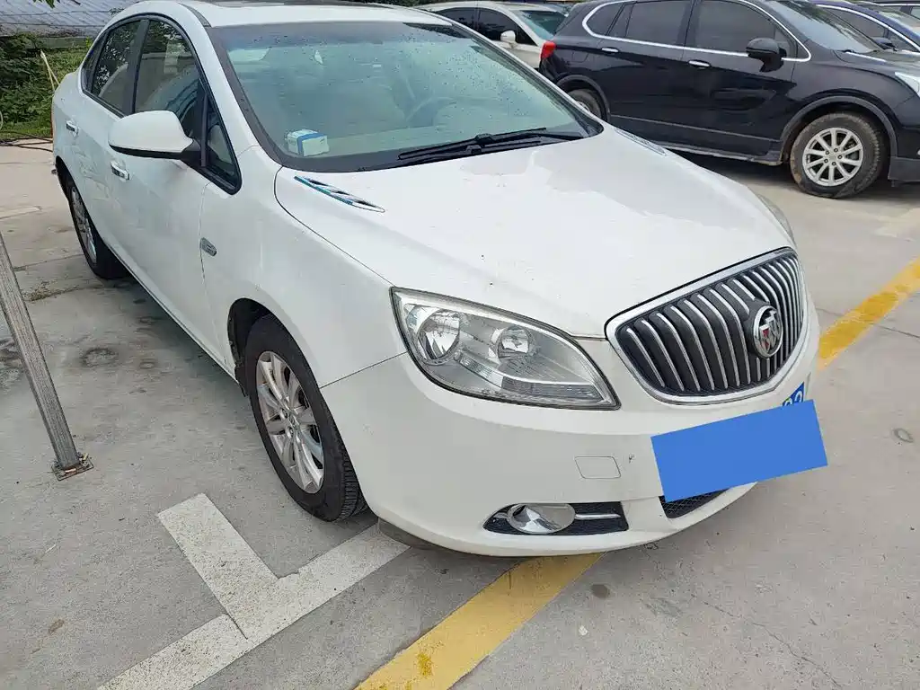 Buick Excelle 2015 — фото 1