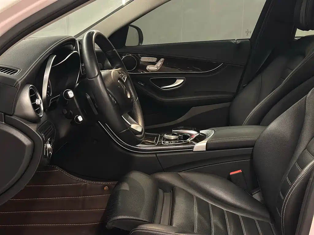 Mercedes-Benz C-Class 2015 — фото 24