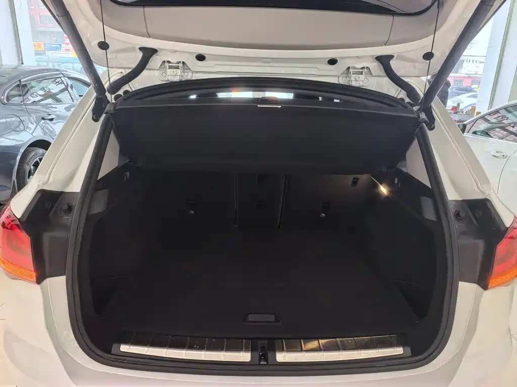 BMW X1 2021 — фото 12
