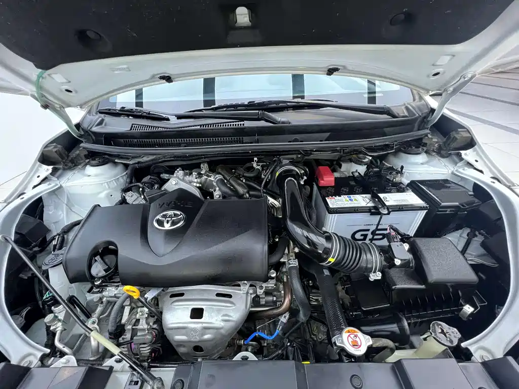 Toyota Yaris L 2022 — фото 24