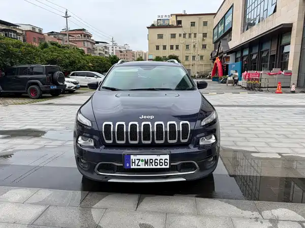 Jeep Cherokee 2017