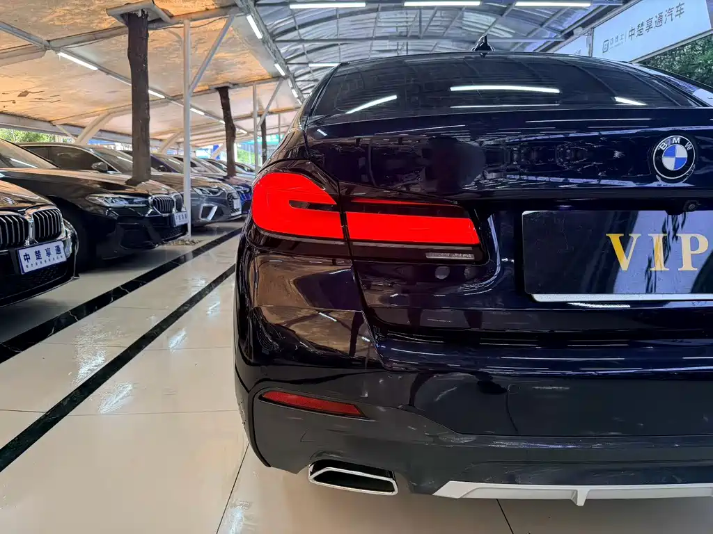 BMW 5 Series 2023