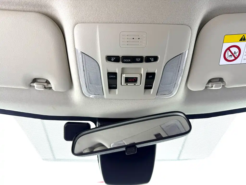 Toyota Corolla 2022 — фото 16