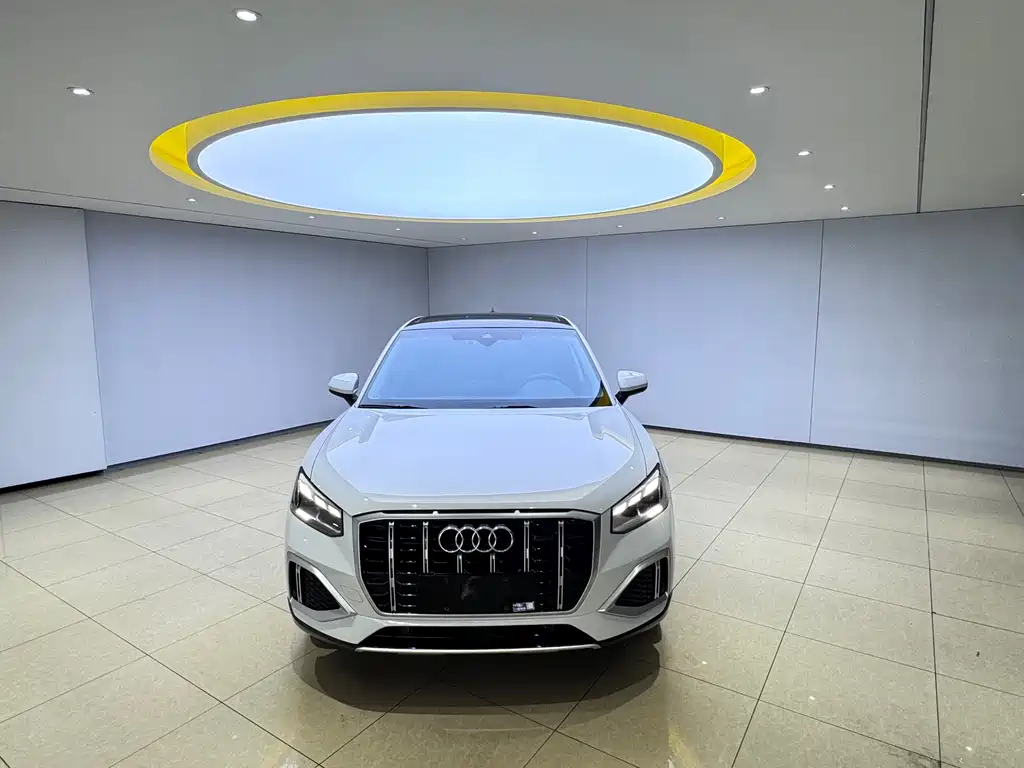 Audi Q2L 2022