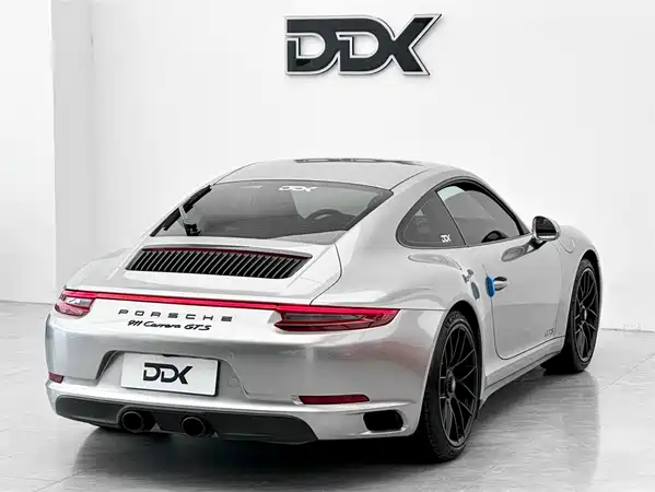 Porsche 911 2017