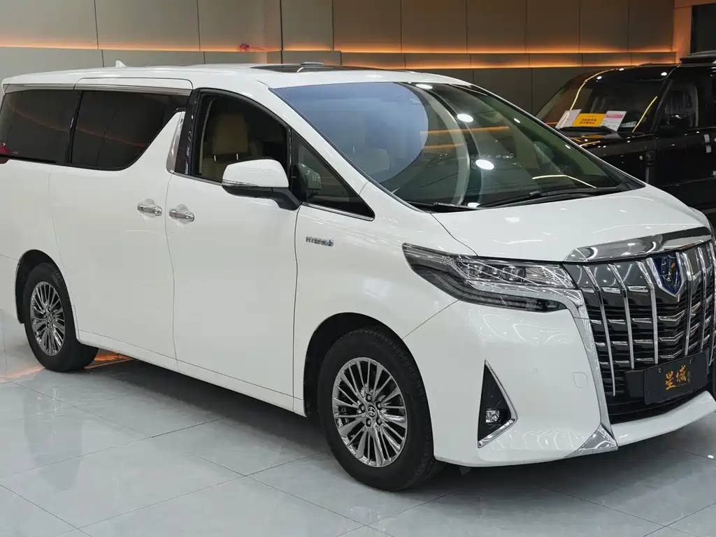 Toyota Alphard 2021 — фото 3