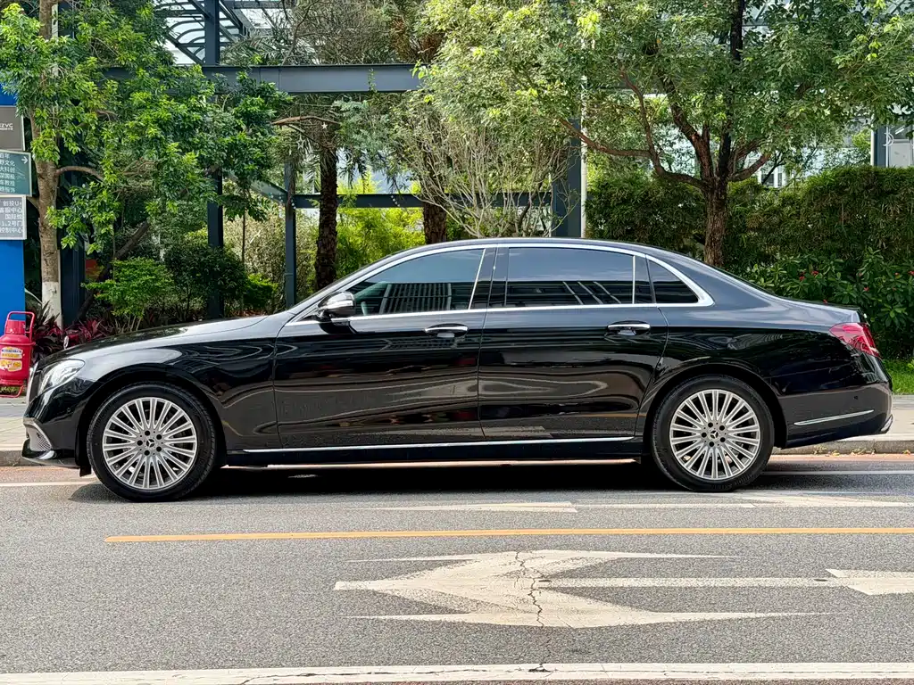 Mercedes-Benz E-Class 2020 — фото 6