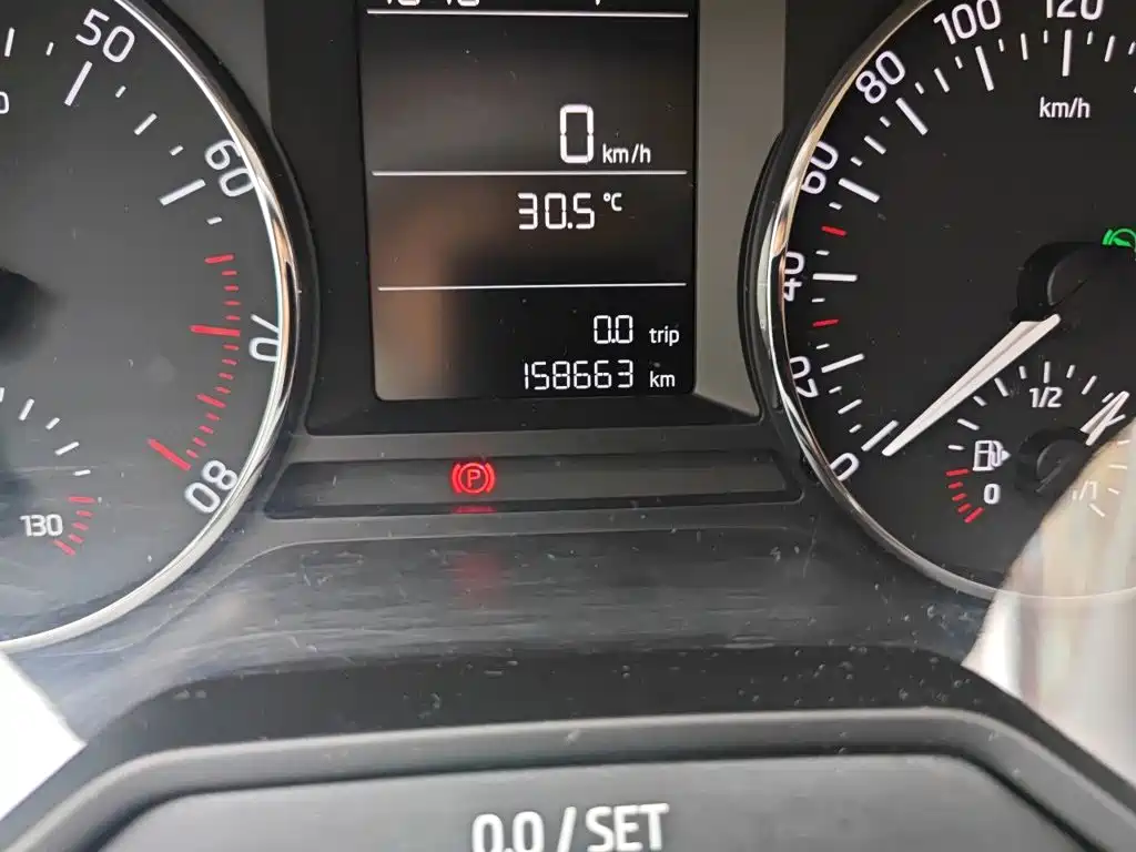 Skoda Octavia 2016 — фото 9