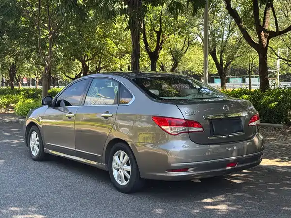 Nissan Sylphy 2015