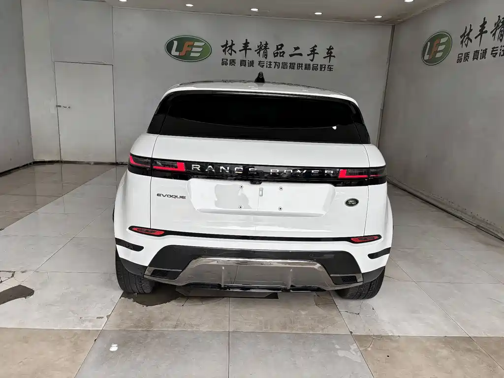 Land Rover Evoque 2024