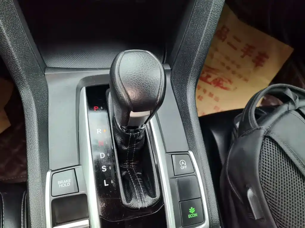 Honda Civic 2017 — фото 14