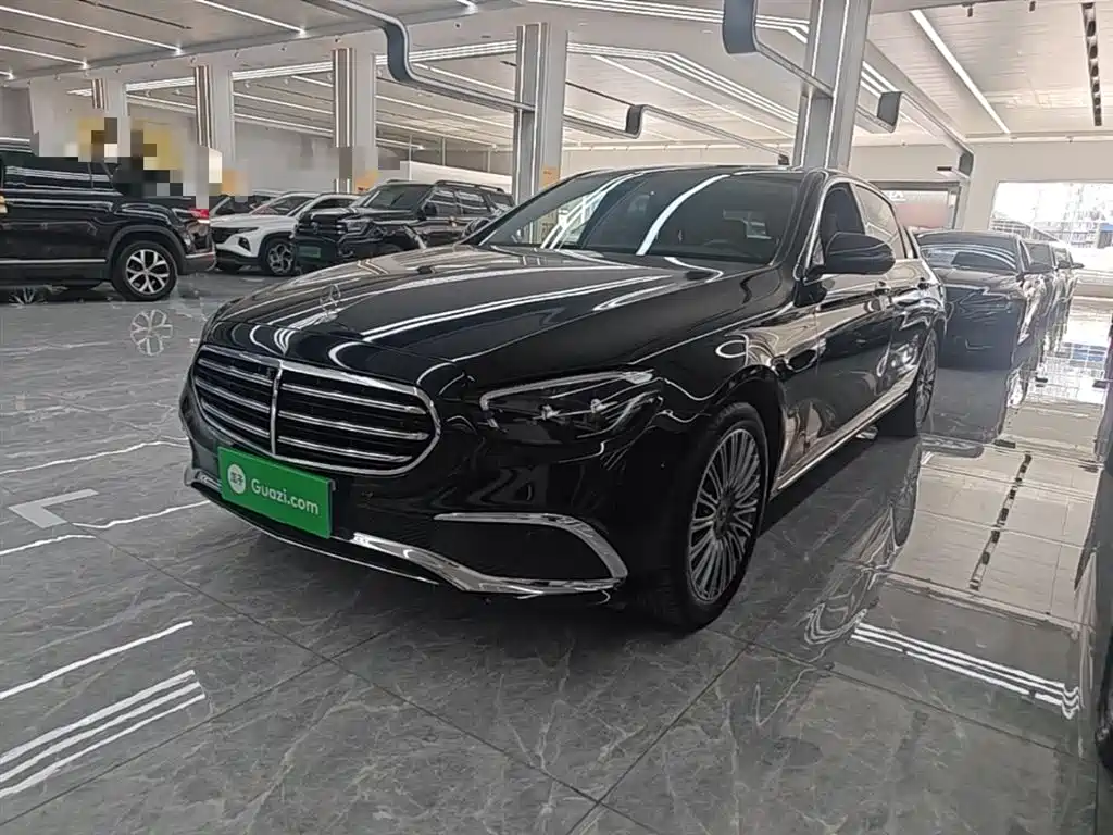 Mercedes-Benz E-Class 2023 — фото 2