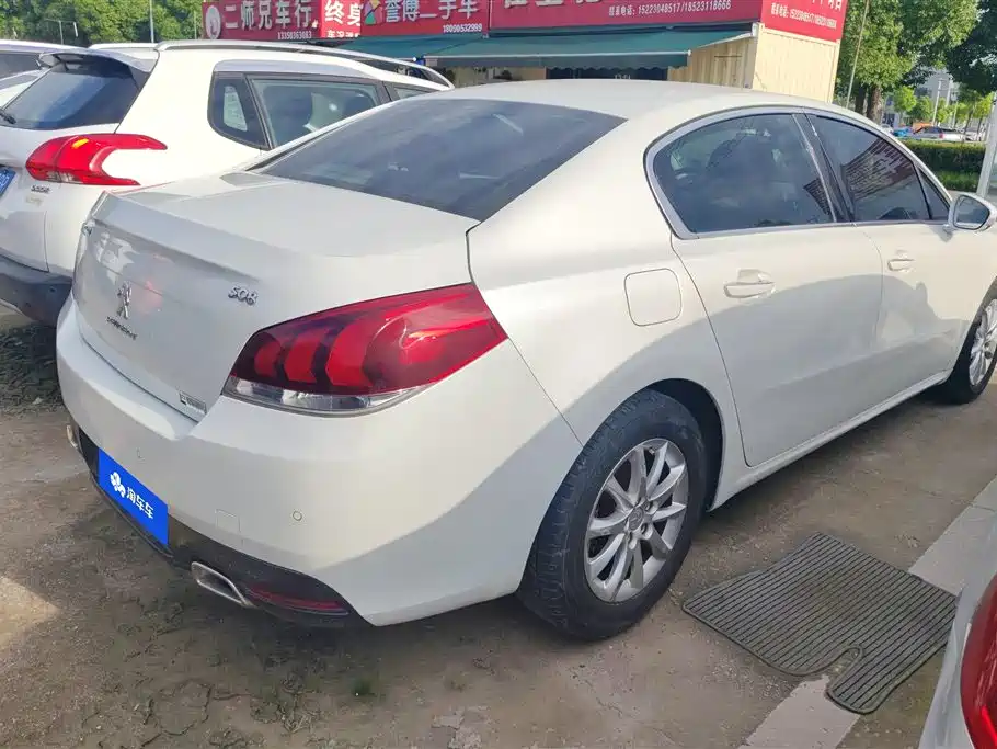 Peugeot 508 2015 — фото 3