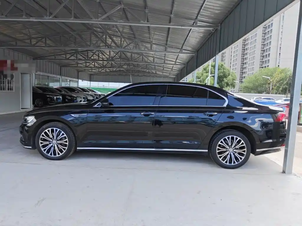 Volkswagen Phideon 2018