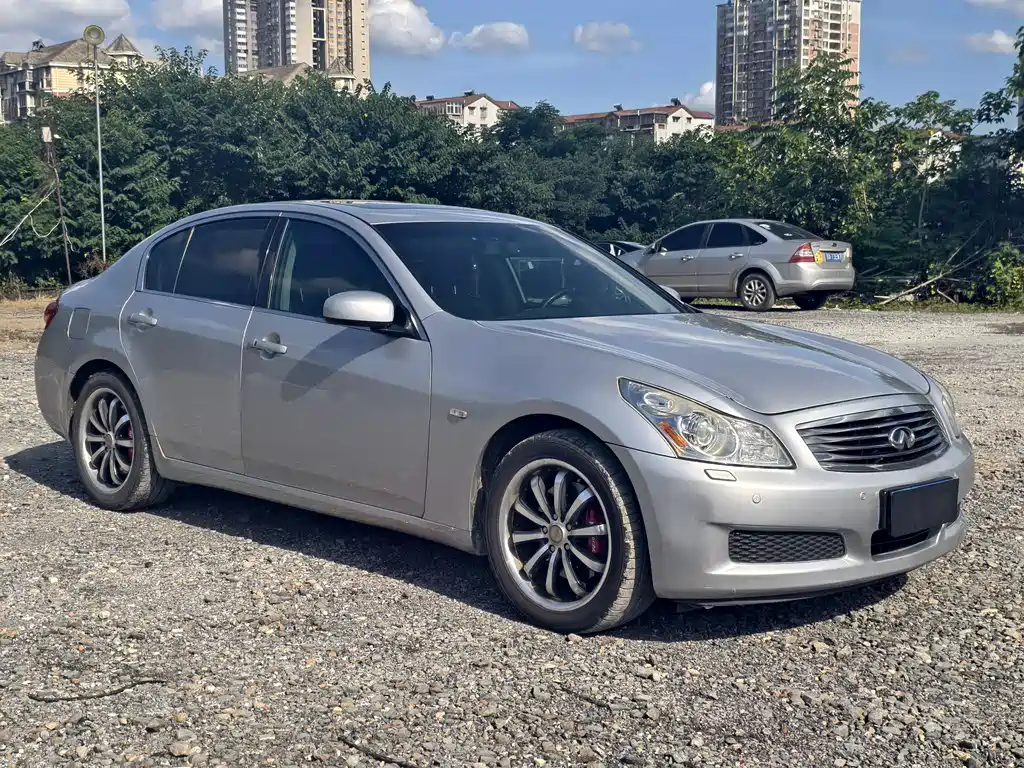 Infiniti G 2008