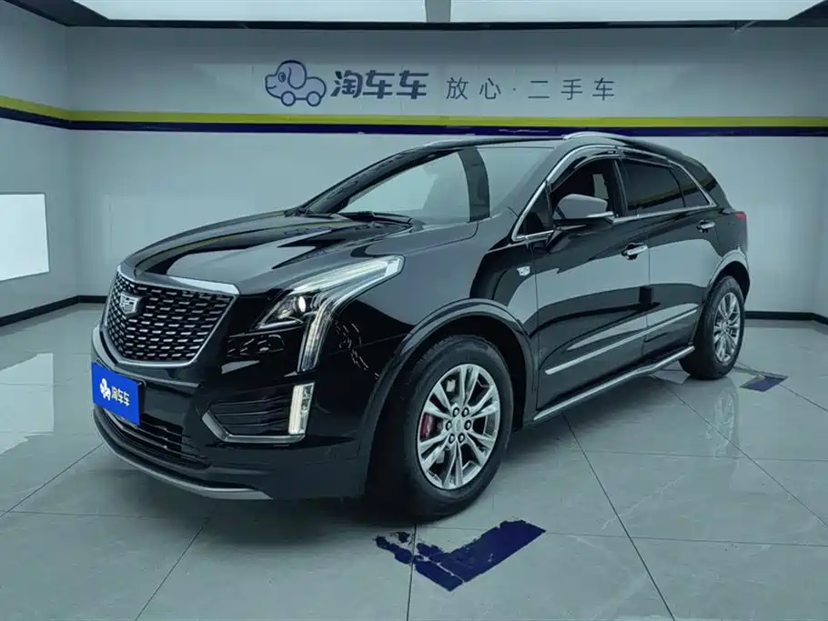 Cadillac XT5 2022 — фото 1
