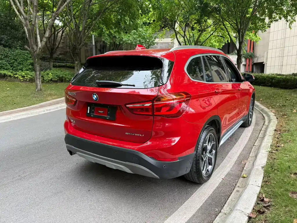 BMW X1 2018 — фото 9