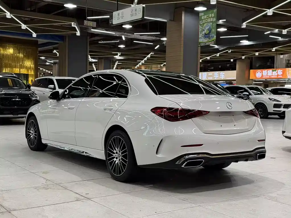 Mercedes-Benz C-Class 2022 — фото 8