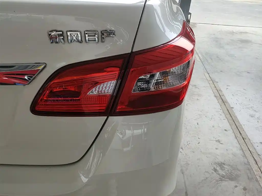 Nissan Sylphy 2022 — фото 8