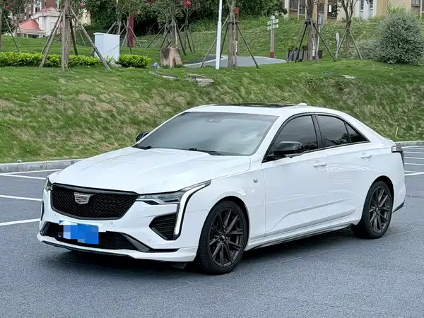 Cadillac CT4 2020