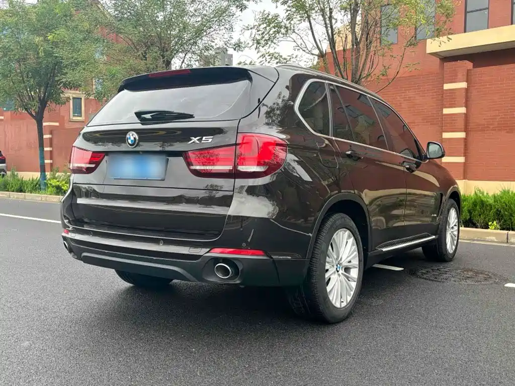 BMW X5 2016 — фото 24